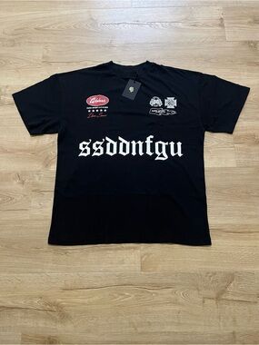 BRAND NEW WITH TAGS DARC SPORT SHIRT 
SIZE: M